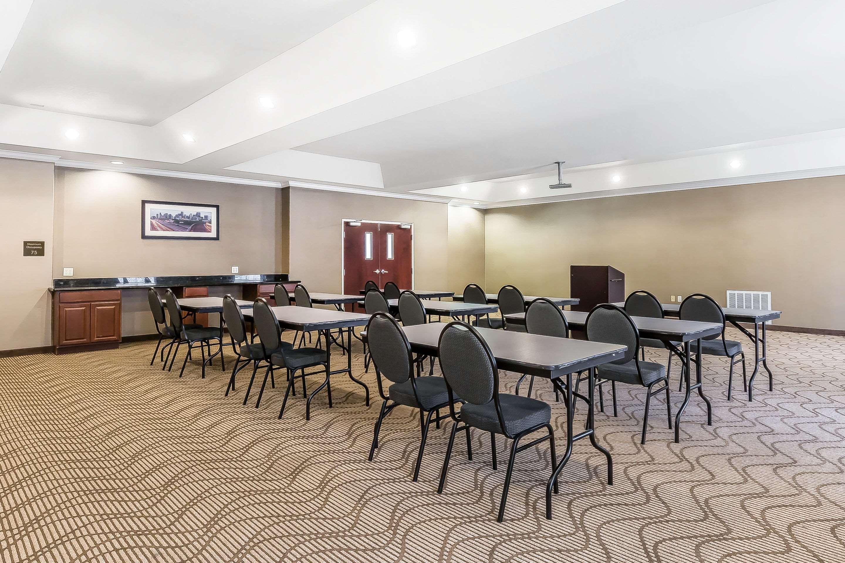 Hotel Comfort Houston Iah Airport - Beltway 8 Aldine